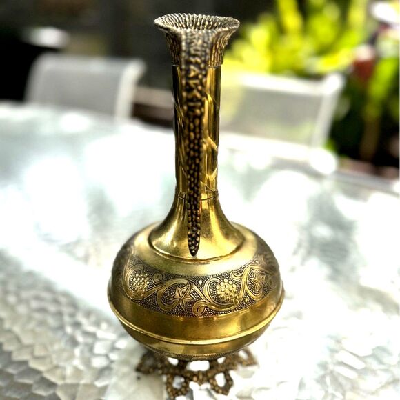 Vintage Jerusalem Solid Brass Ornate Pitcher Size 10"H x 5"W - Picture 7 of 8